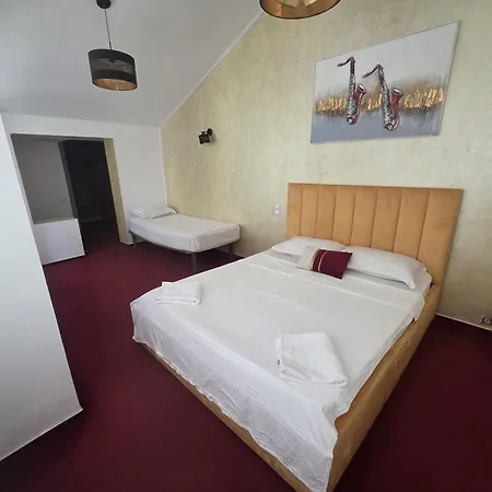 Golden Karma Hotel Bucureşti