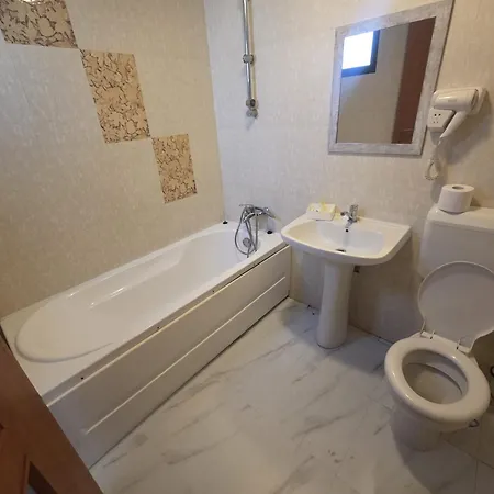 Golden Karma 3* Bucureşti